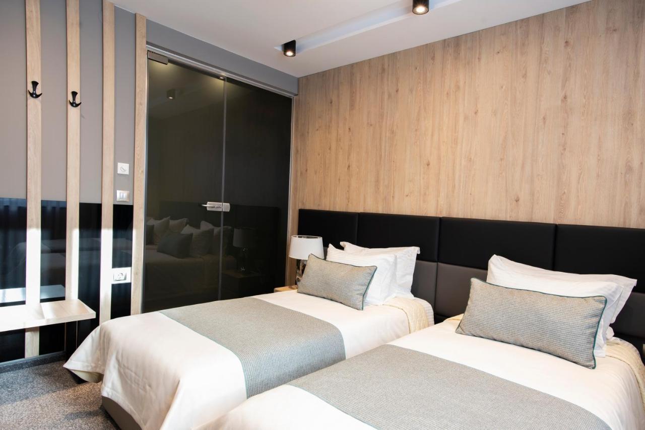 שומן Family Hotel Business Club מראה חיצוני תמונה