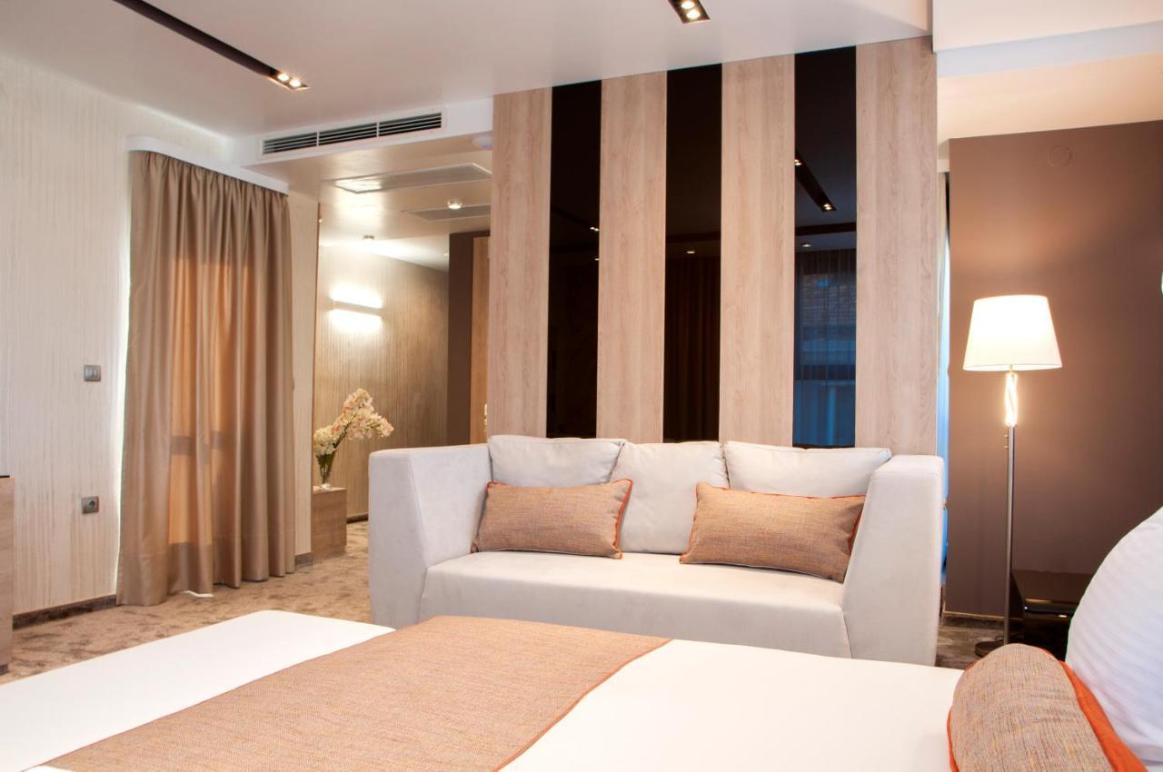 שומן Family Hotel Business Club מראה חיצוני תמונה